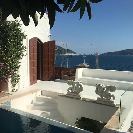 Apartamento Castle81homes White , Sea View House