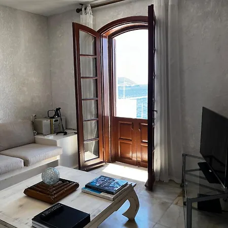 Apartamento Castle81homes White , Sea View House